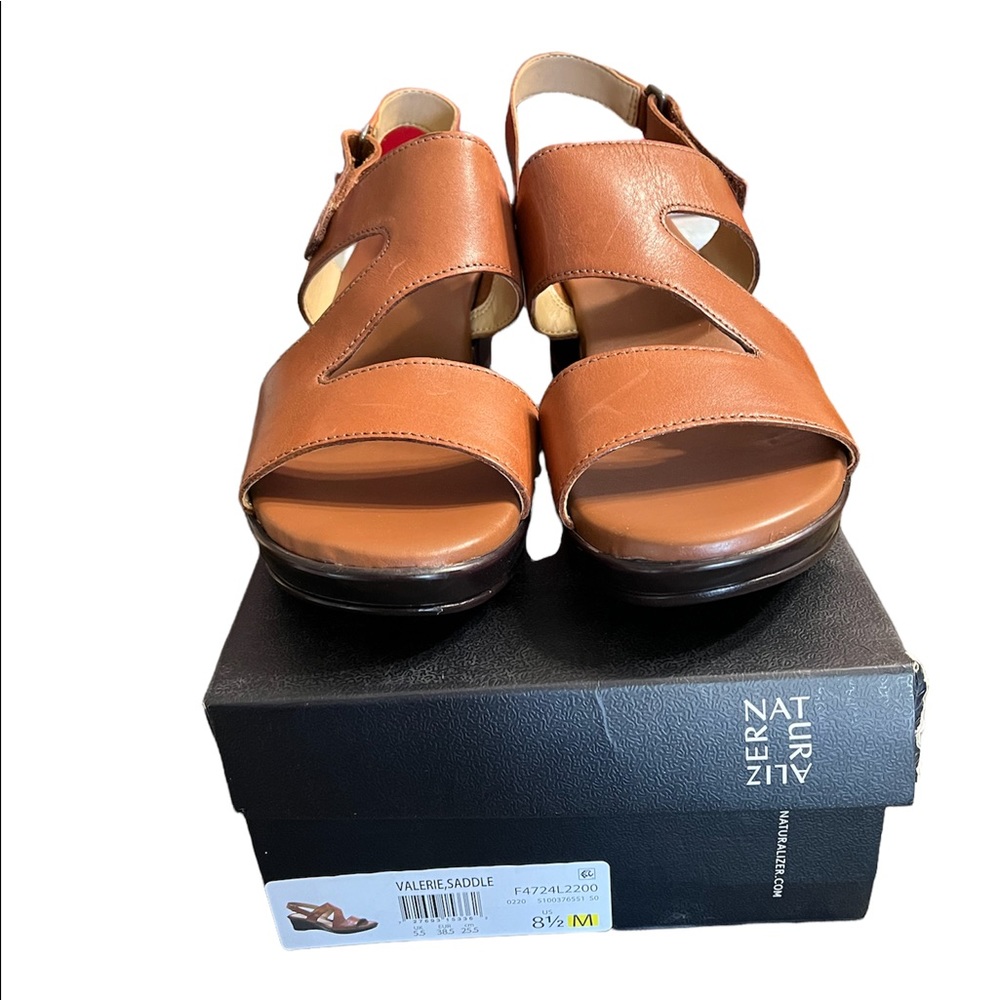 Brown Sandals size 8/12